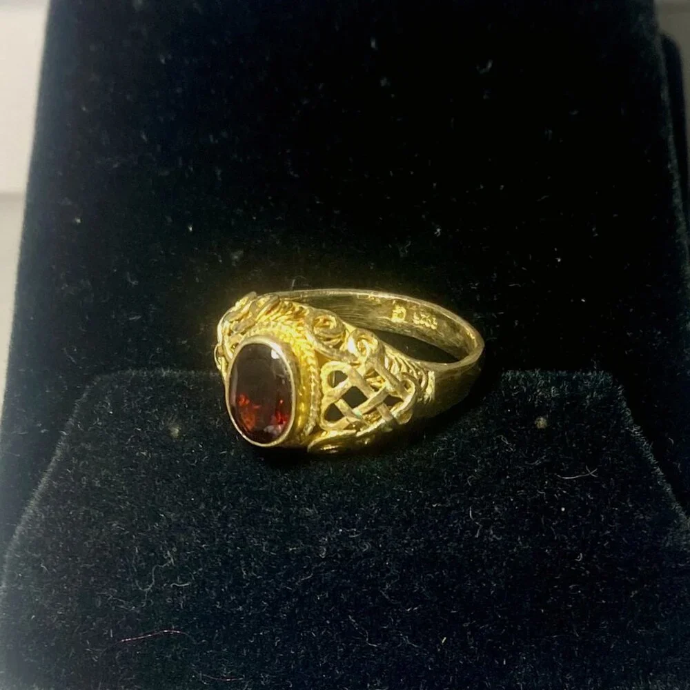 Barbara Garwood Garnet 5 1/2 Ring 24KT Gold over Sterling Collectable Mongolian